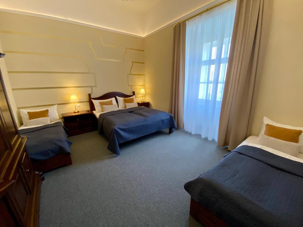 Zamecky Hotel Anton Florian Valtice Ngoại thất bức ảnh