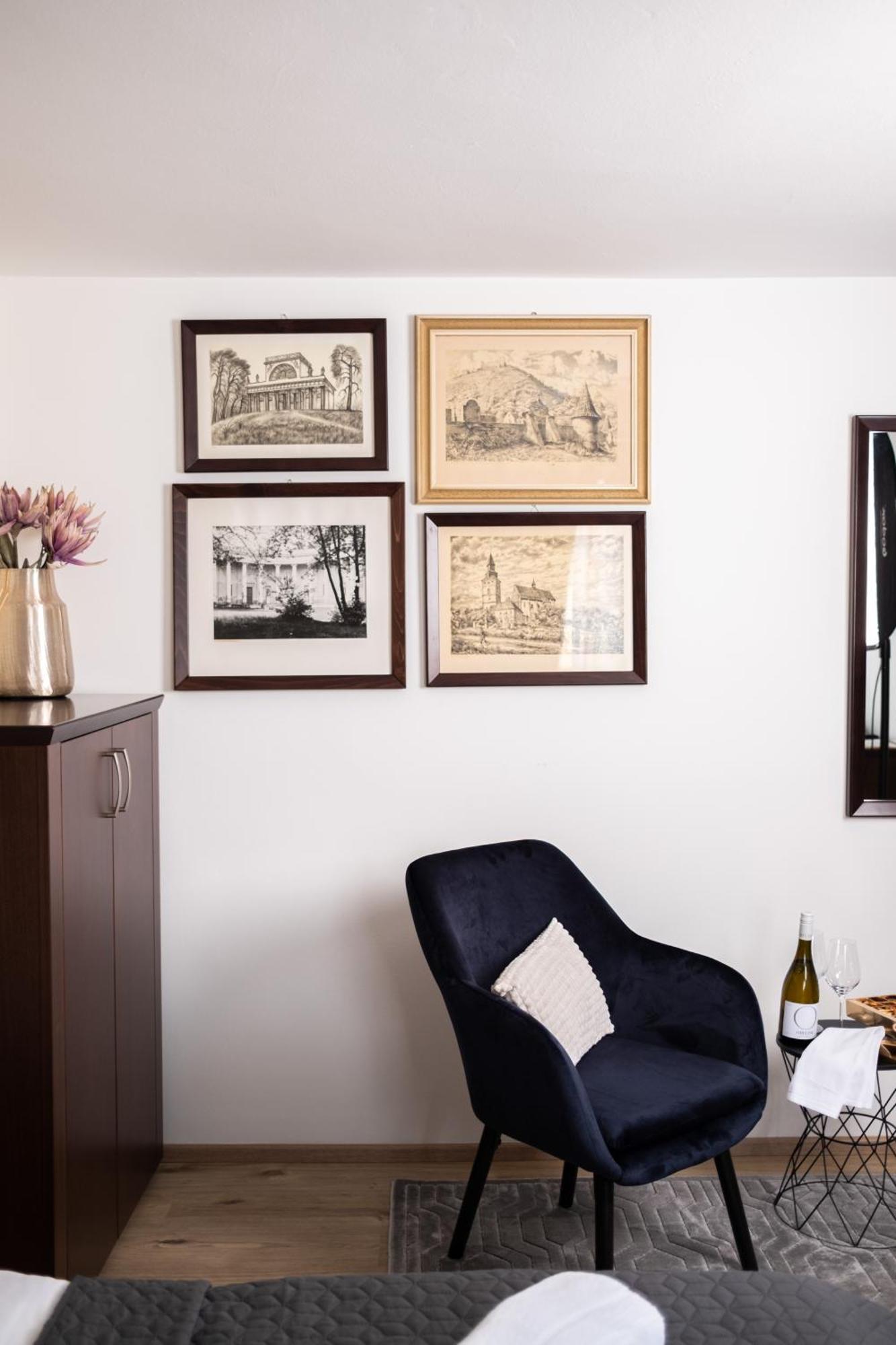 Zamecky Hotel Anton Florian Valtice Ngoại thất bức ảnh